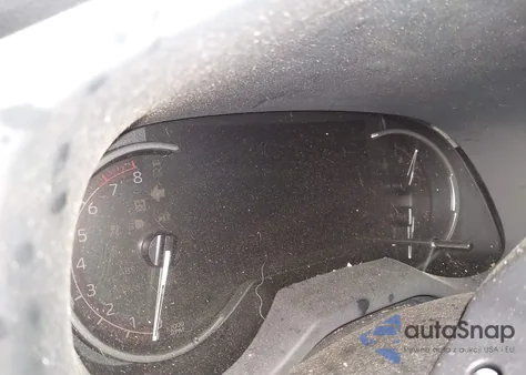 2019 Toyota Rav4 Limited z USA, uszkodzony, nr VIN JTMN1RFV1KD518639